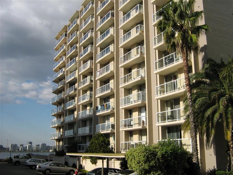 31/150 Mill Point Rd, South Perth WA 6151