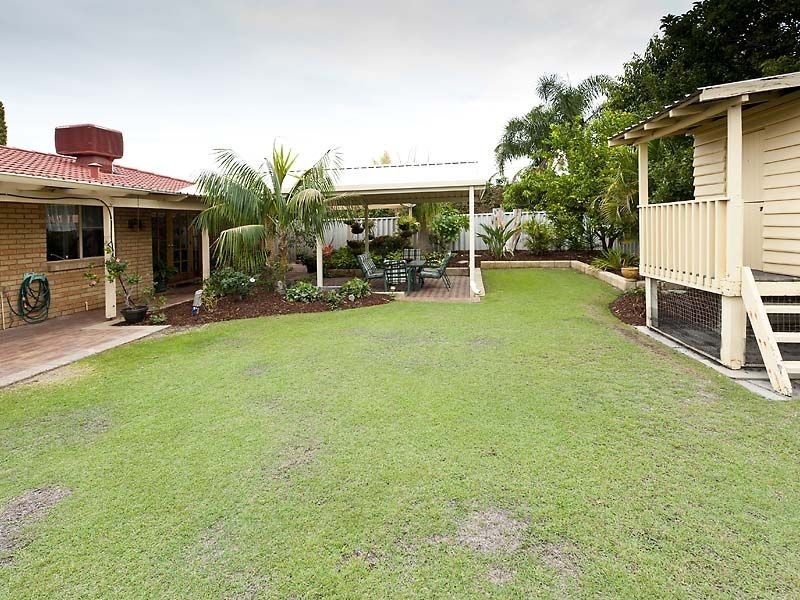 15 Macquarie Way, Willetton WA 6155