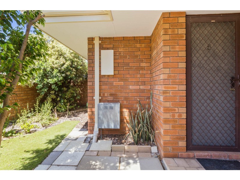 Unit 5/23 Golf Road, Parkwood WA 6147