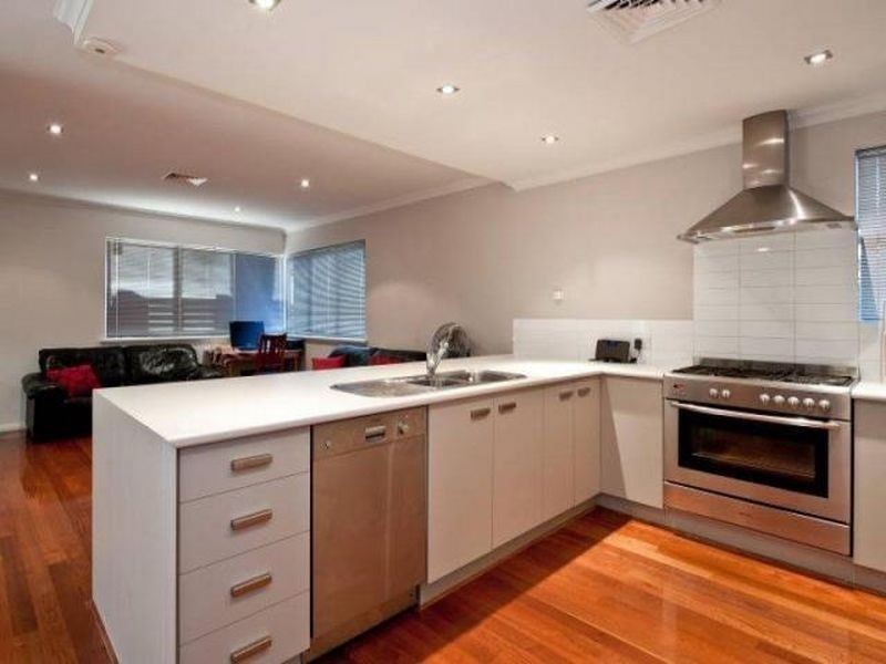 106 Gladston Road, Rivervale WA 6103