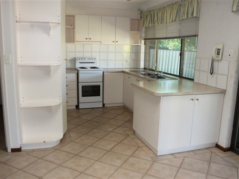 25 Delwood Place, Willetton WA 6155