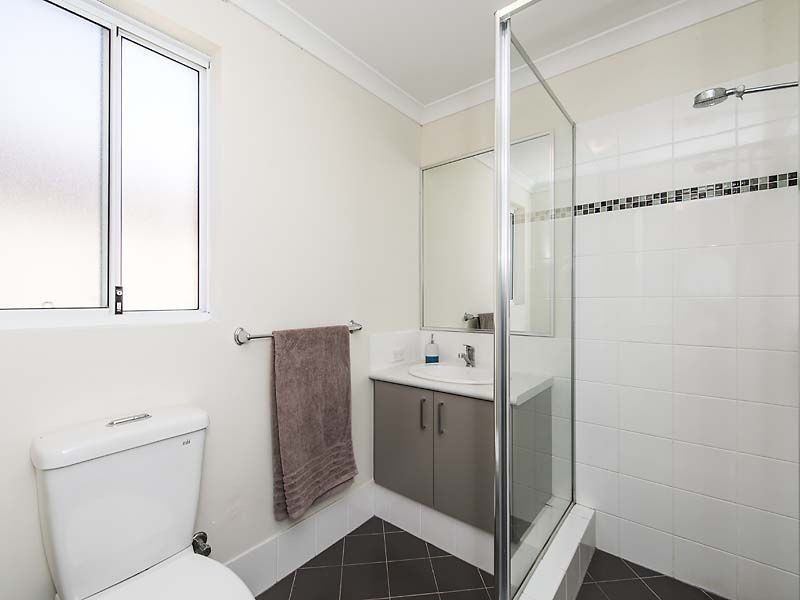 3/54 Sixth  Road, Armadale WA 6112