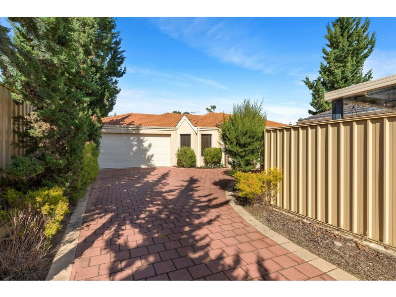 2/8 Westlake Street, Wilson WA 6107