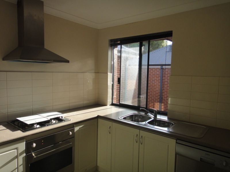 33B Dudley Street, Midland WA 6056