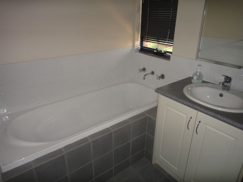 33B Dudley Street, Midland WA 6056