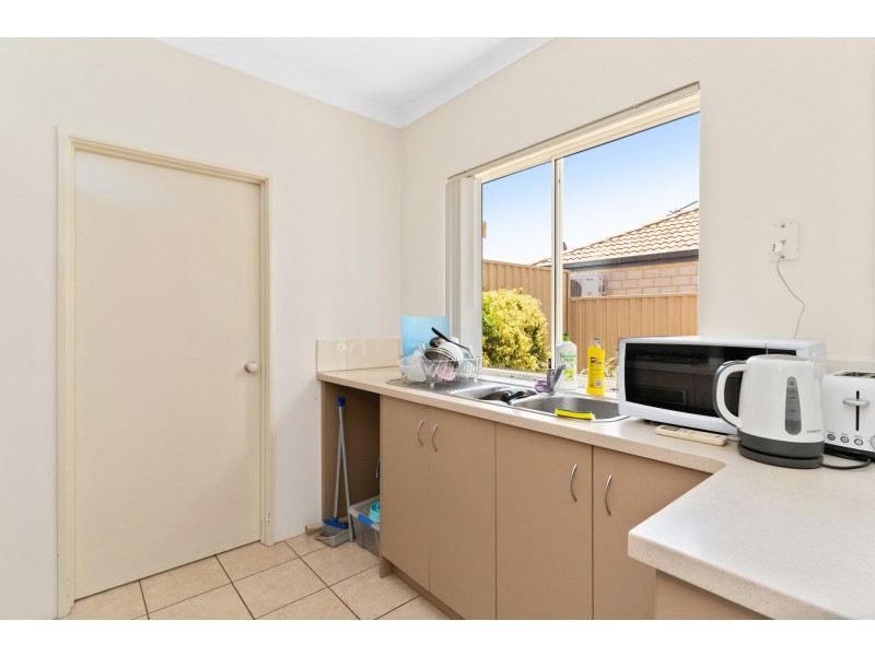 2 Penola Court, Clarkson WA 6030