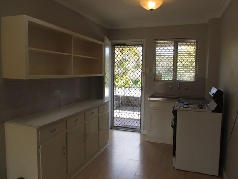 61/303 Harbourne Street, Glendalough WA 6016