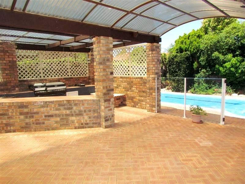 13 Larrissa Road, Willetton WA 6155