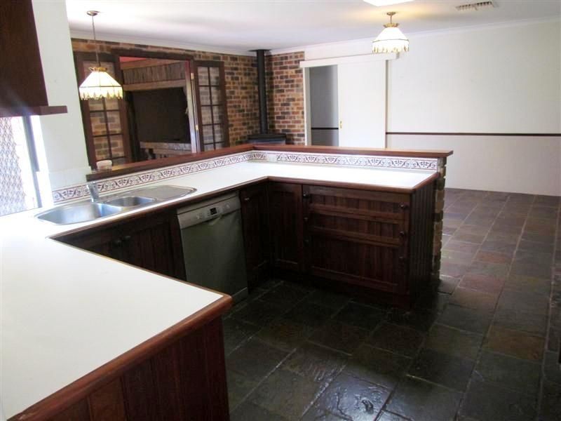 13 Larrissa Road, Willetton WA 6155