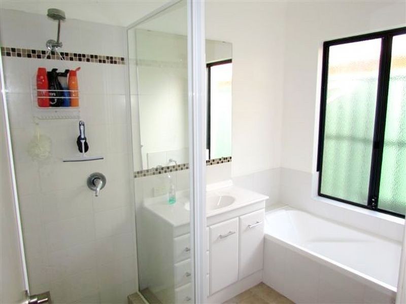 75b Fernhurst Crescent, Balga WA 6061