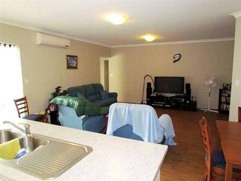 75b Fernhurst Crescent, Balga WA 6061