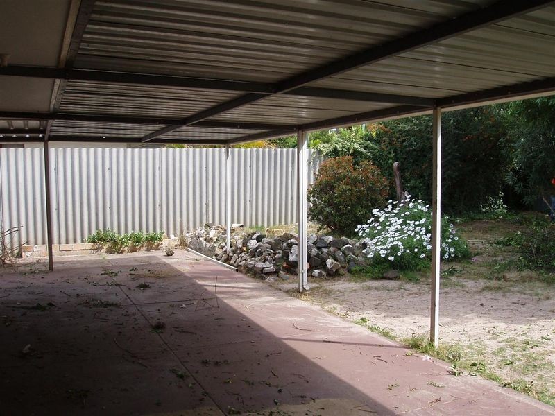 3 Wimmera Place, Huntingdale WA 6110