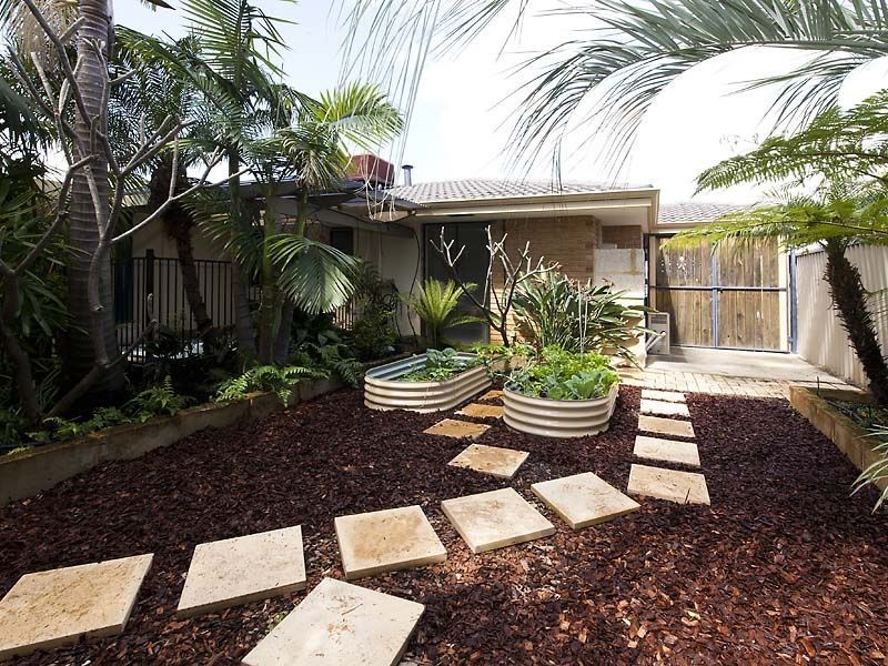 8b Pendock Place, Willetton WA 6155