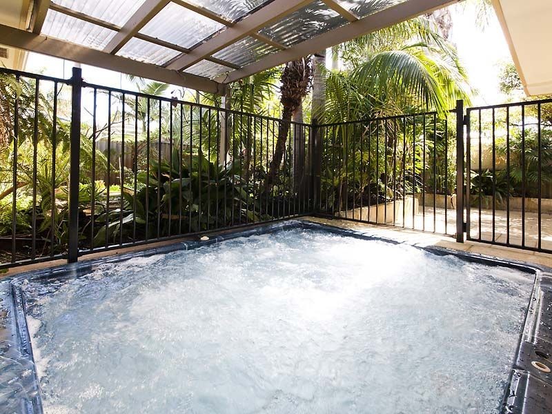 8b Pendock Place, Willetton WA 6155