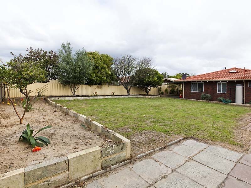 3 Meuller Way, Thornlie WA 6108