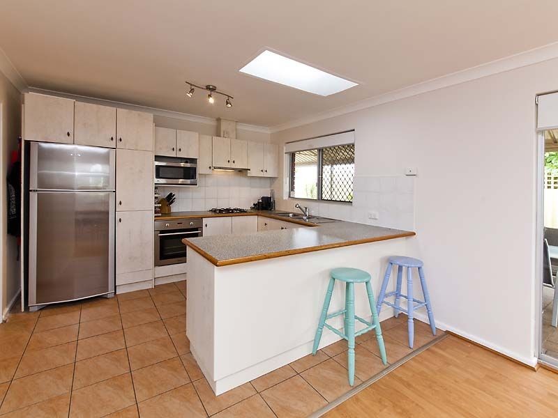 3 Meuller Way, Thornlie WA 6108