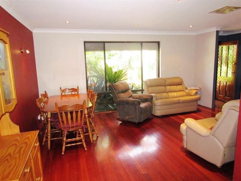 60 Keslake Way, Parkwood WA 6147