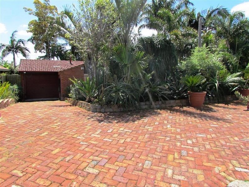 60 Keslake Way, Parkwood WA 6147