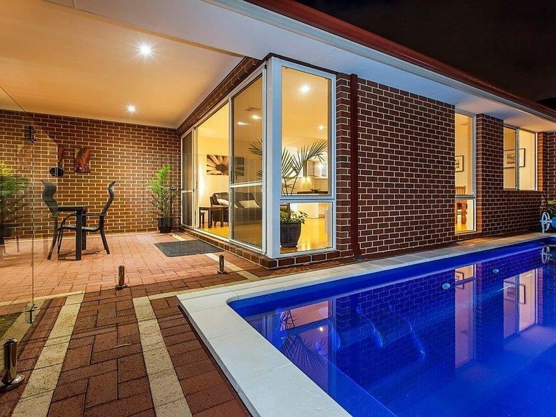 13 Amphion Place, Leeming WA 6149