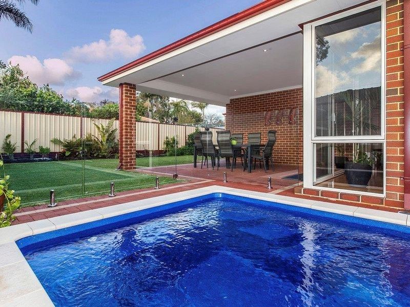 13 Amphion Place, Leeming WA 6149