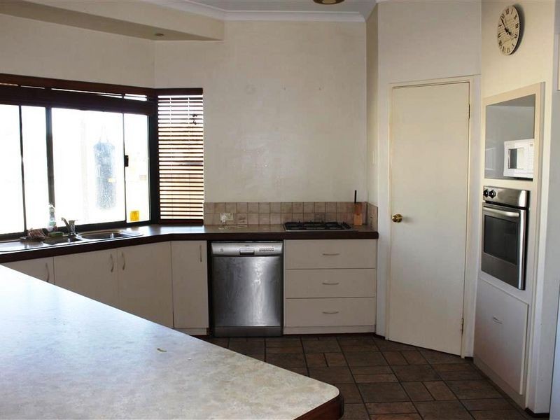2 Bittern Lane, Beeliar WA 6164