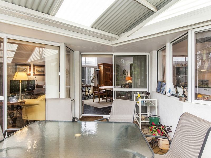 12 Modillion Avenue North, Shelley WA 6148