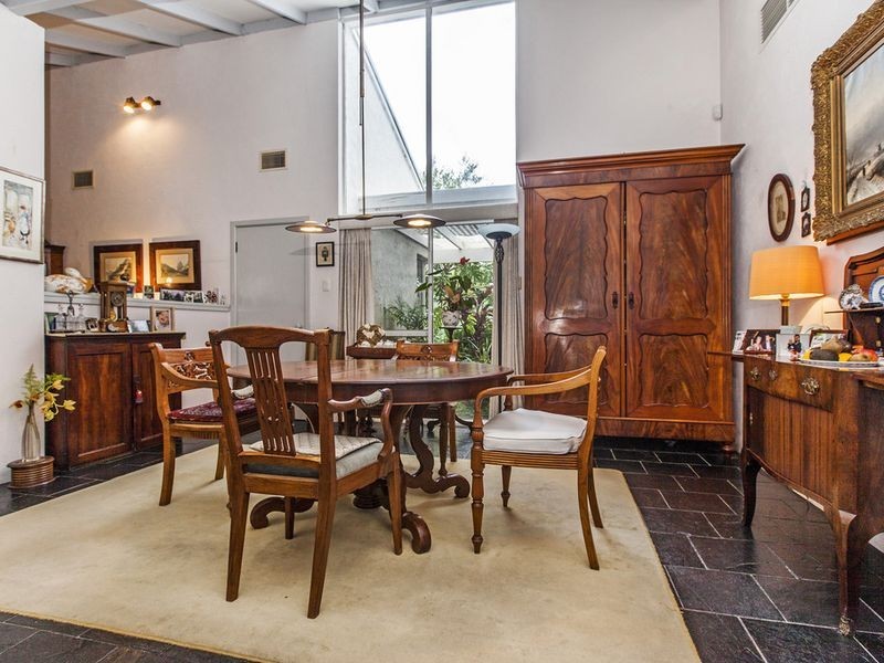 12 Modillion Avenue North, Shelley WA 6148