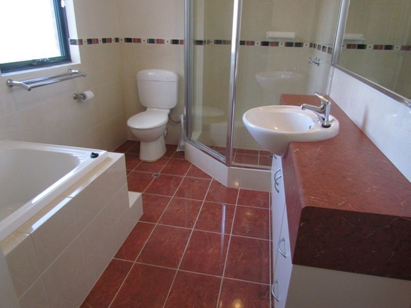 6/8 Hillcrest Road, Kewdale WA 6105