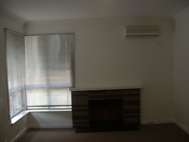 15 Tudor Avenue, Shelley WA 6148