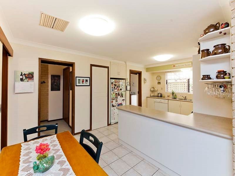 19 Periwinkle Way, Parkwood WA 6147