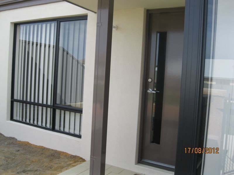 4 Keble Lane, Piara Waters WA 6112