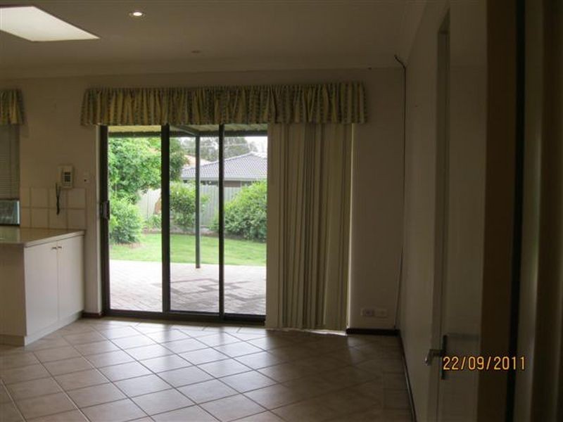 25 Delwood Place, Willetton WA 6155