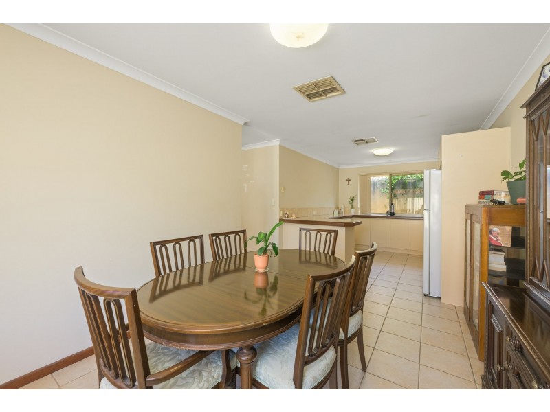 2/17 Dawson Road, Brentwood WA 6153