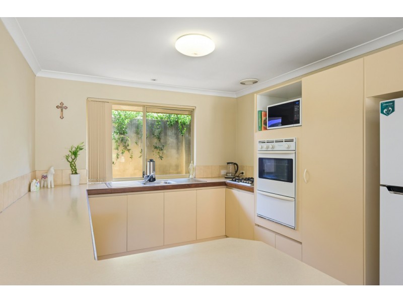 2/17 Dawson Road, Brentwood WA 6153