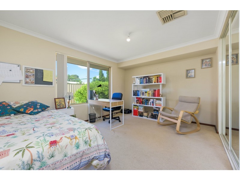 2/17 Dawson Road, Brentwood WA 6153