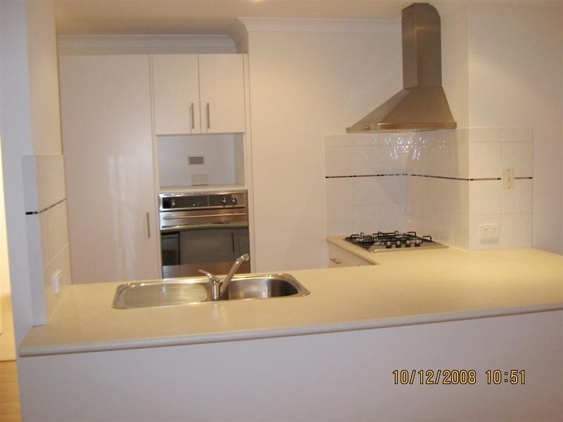 6 Viking Way, Darch WA 6065