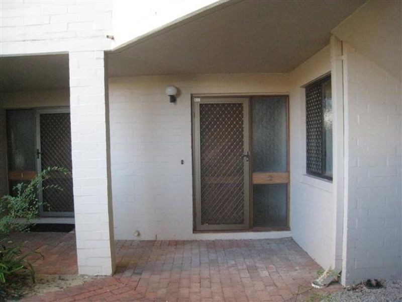 2/1 Brookside Avenue, South Perth WA 6151