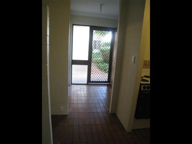 2/1 Brookside Avenue, South Perth WA 6151