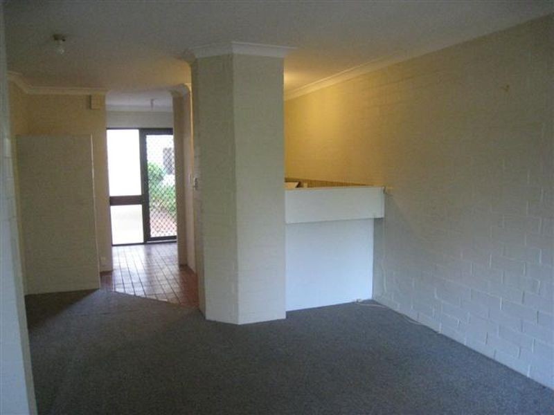 2/1 Brookside Avenue, South Perth WA 6151