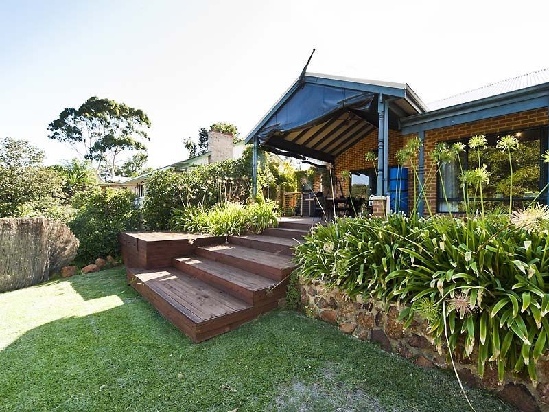 36 Canning Avenue, Mount Pleasant WA 6153