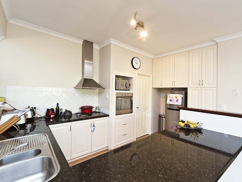 36 Canning Avenue, Mount Pleasant WA 6153