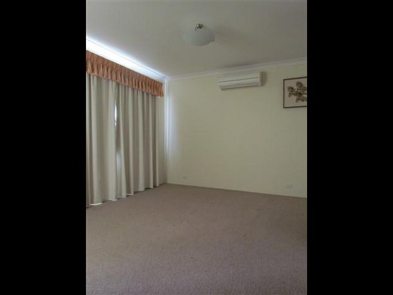 8a Ventnor Avenue, Mount Pleasant WA 6153