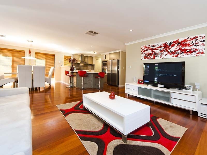 52 Tribute Street West, Shelley WA 6148