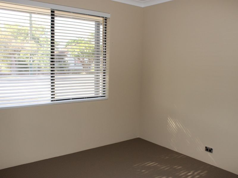 69 Bungaree Road, Wilson WA 6107