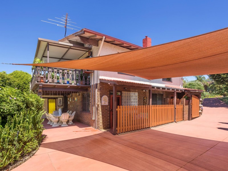 9 Delwood Place, Willetton WA 6155