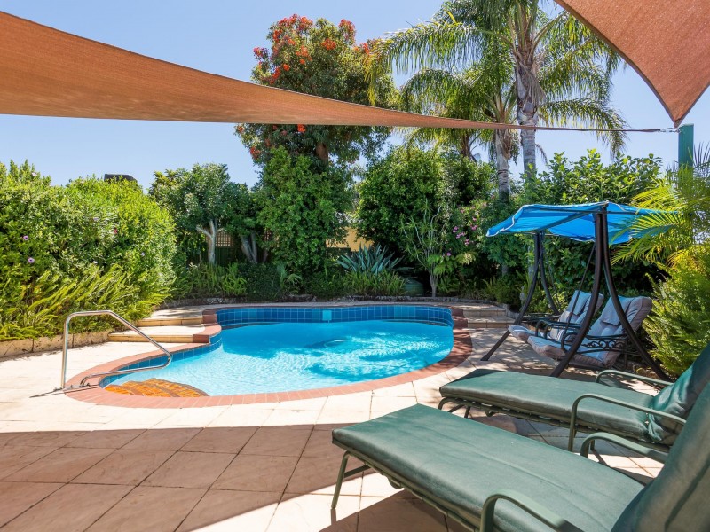 9 Delwood Place, Willetton WA 6155