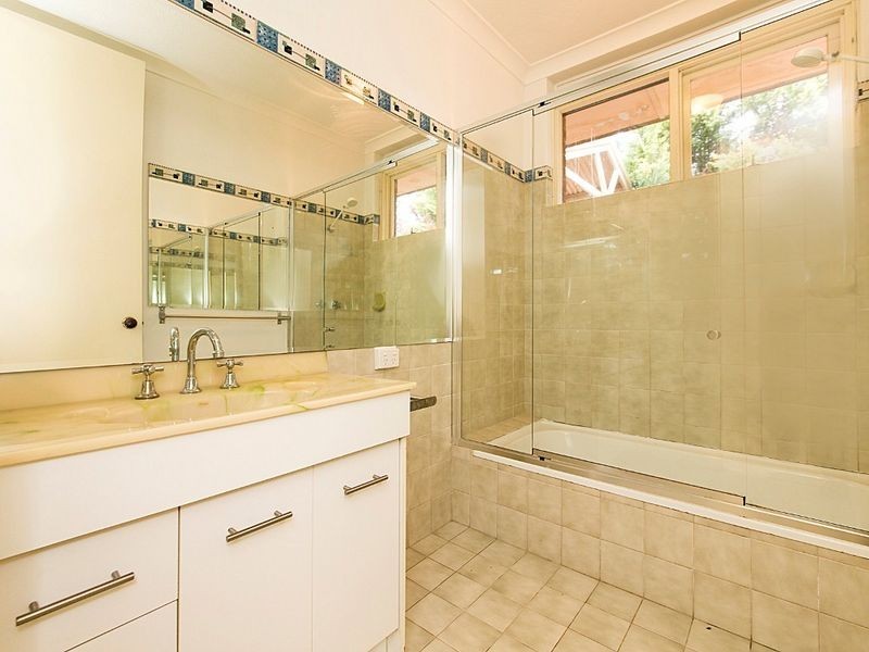 17 Zinnia Way, Willetton WA 6155