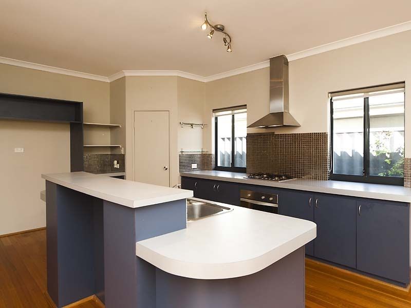 21 Harfoot Street, Willagee WA 6156