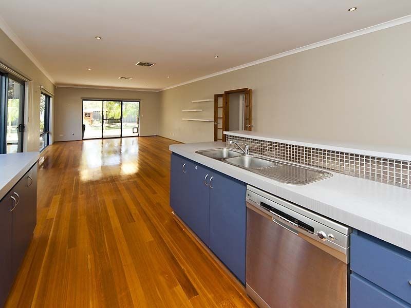 21 Harfoot Street, Willagee WA 6156