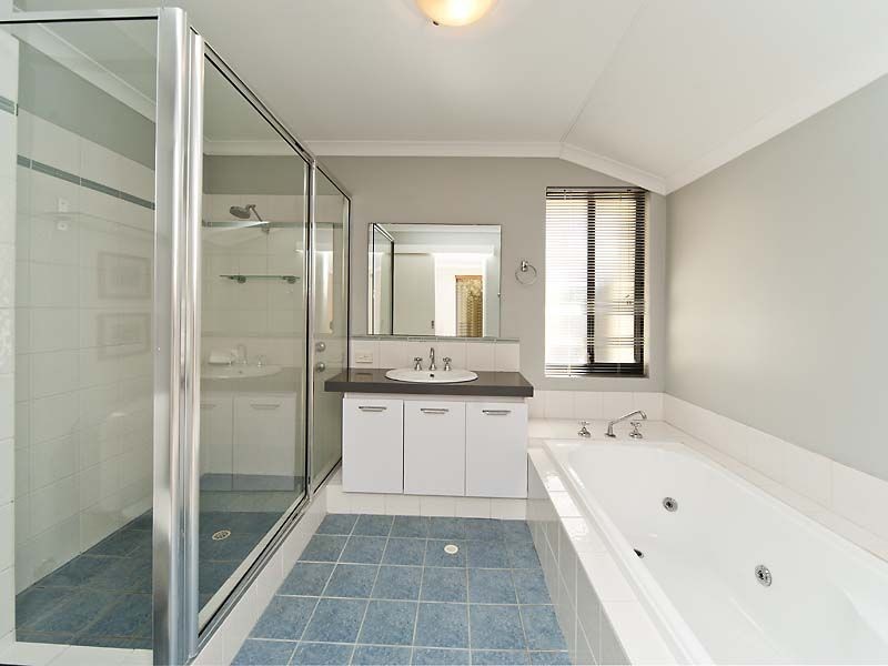 21 Harfoot Street, Willagee WA 6156